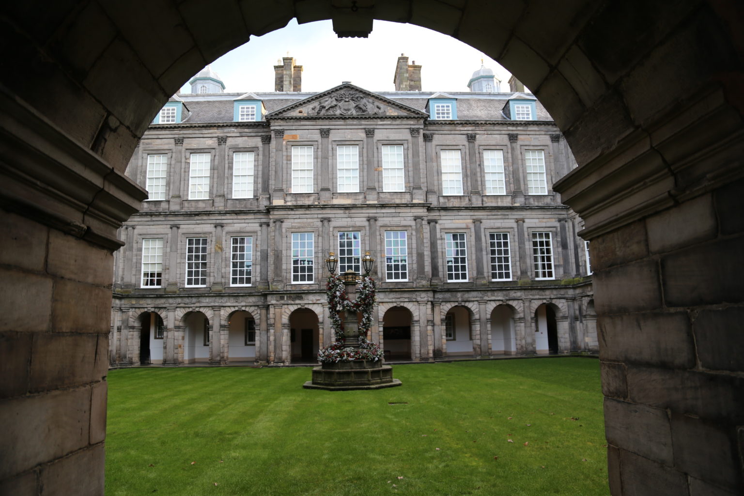 Holyroodhouse Empshott At Roger Mull Blog